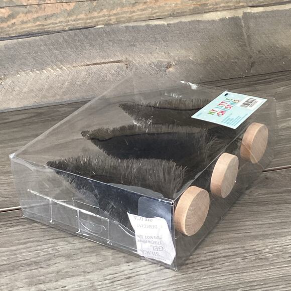 My Little Christmas 6" Sisal Bottlebrush Trees Black Village Halloweentown NEW - Picture 5 of 9